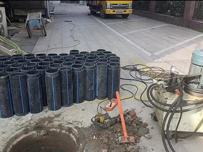 阳江PE置换管厂家 DN315置换管 非开挖管短管置换